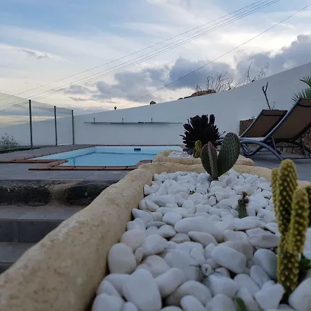 Casa Mira * Güime