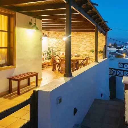 Casa Mira * Güime